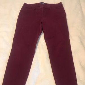 ankle cropped slacks